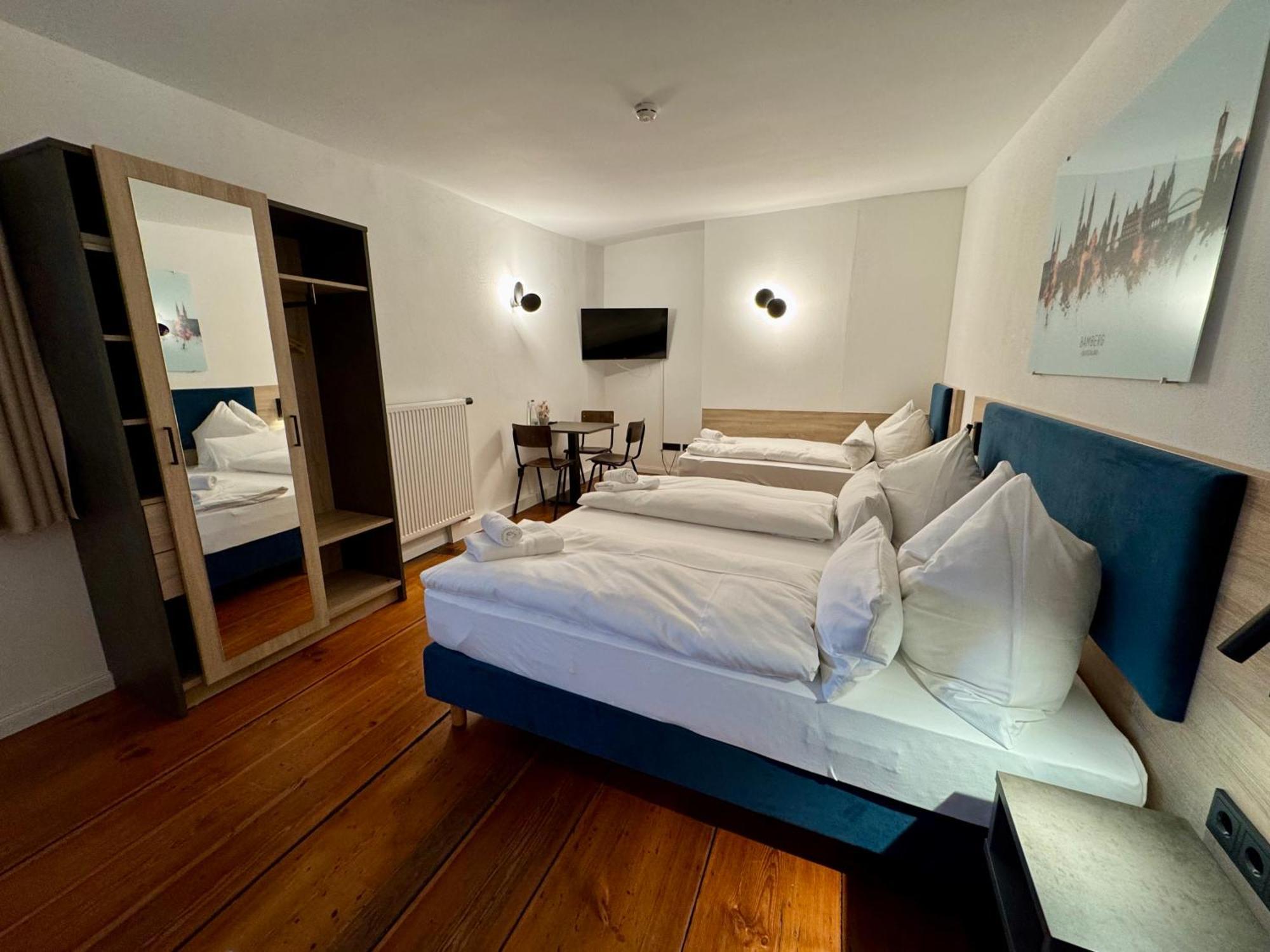 Hopfenhotel Am Adenauerufer 巴姆贝格 外观 照片